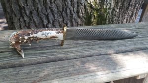Deer Antler Bowie Knife Scrimshaw & Engraved (3)