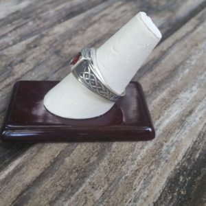 Hand Engraved Celtic Knot Silver Garnet Ring (2)