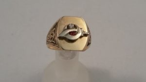 Shrine Ring with Diamond and Ruby